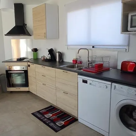 La Petite Maison Du Bassin D'arcachon - 40 M2, Climatisee, Independante Et Au Calme