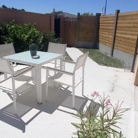 La Petite Maison Du Bassin D'arcachon - 40 M2, Climatisee, Independante Et Au Calme Prázdninový dům Audenge